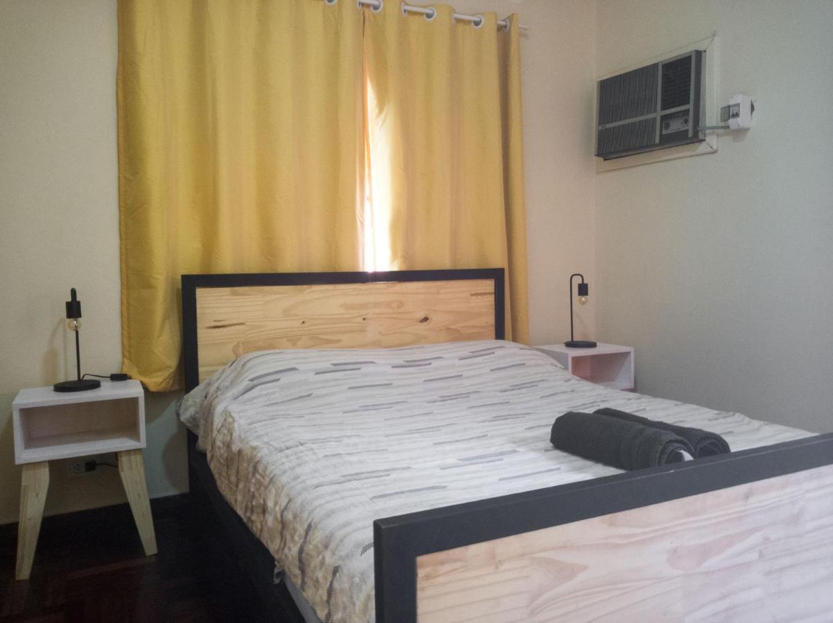 Steve'S House Bed & Breakfast Puerto Iguazu Exterior photo