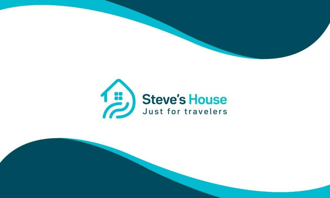 Steve'S House Bed & Breakfast Puerto Iguazu Exterior photo